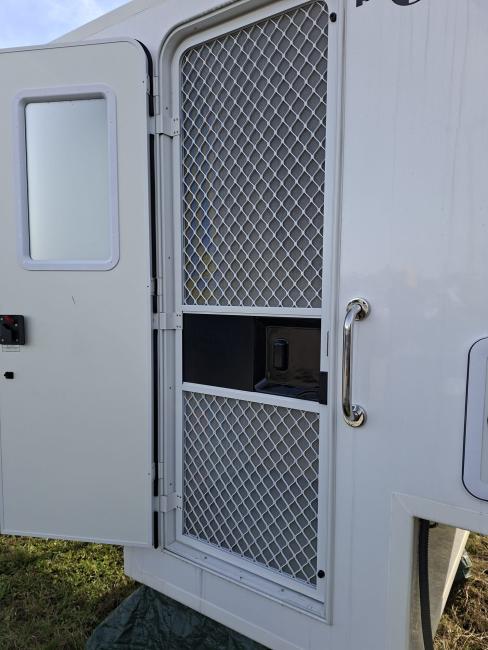 Rendelhető ajtótípusok